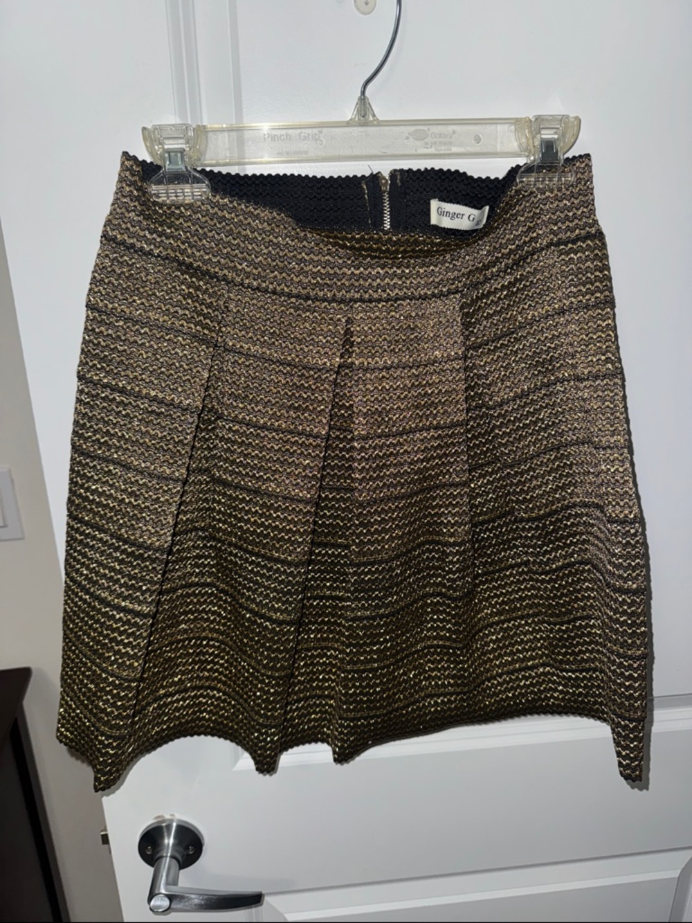 Ginger G Metallic Gold & Black Pleated Mini Skirt